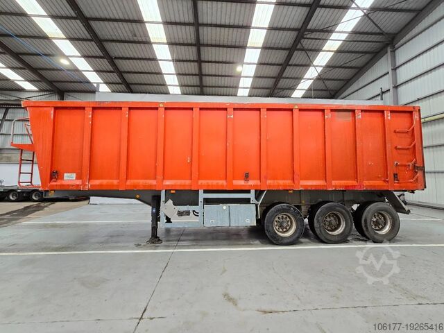 Tipper OVA 390K95 / LIFTAS / 48m³