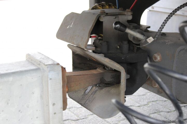 Anhänger mit Pritsche & Plane Fruehauf Fruehauf 2-Achser SAF Edscha Alu Bordwände