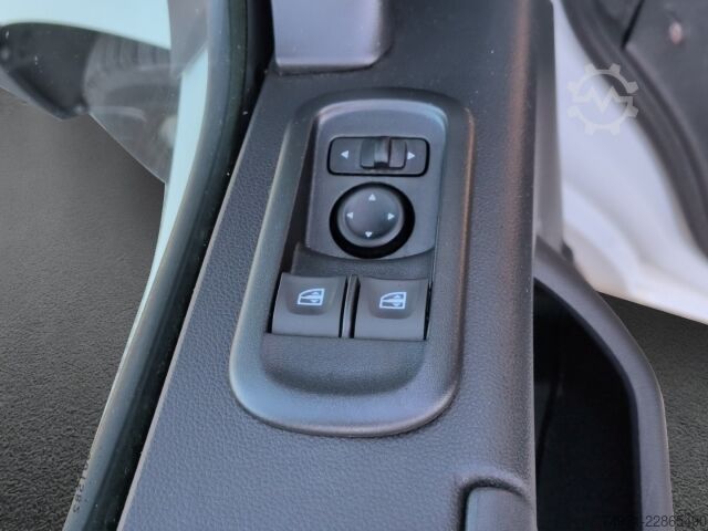 Panel van Renault Master Kasten L2H2 3,3t 2.3D*Tempo R-Kam Spurass