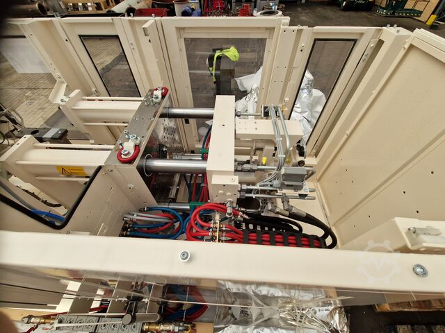 Krauss-Maffei-Spritzgießanlage KraussMaffei 50/55 CX