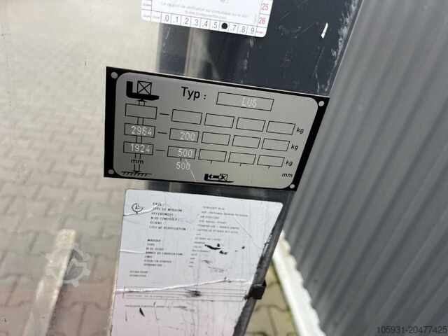 Pedestrian Stacker Linde L06AC