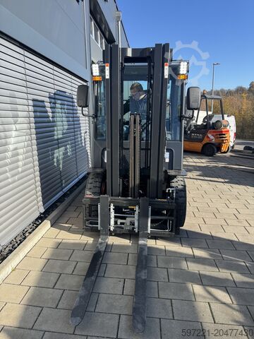 Dieselstapler Bobcat D25NXS