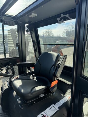 Dieselstapler Bobcat D25NXS