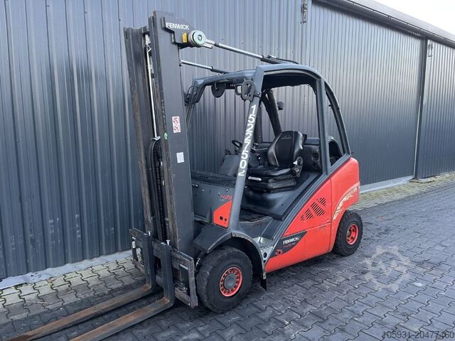 Treibgasstapler Linde H25T-01