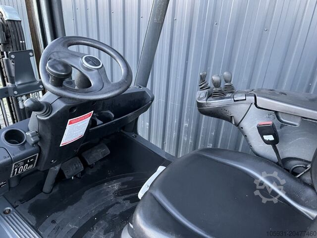 Treibgasstapler Linde H25T-01