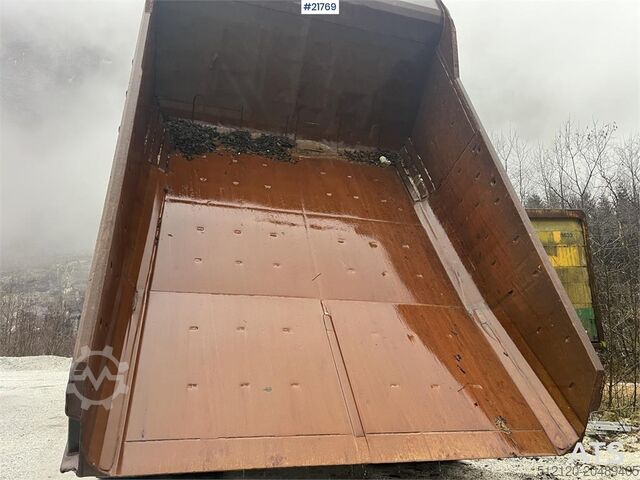 Muldenfahrzeug Perlini DP705 Dump Truck