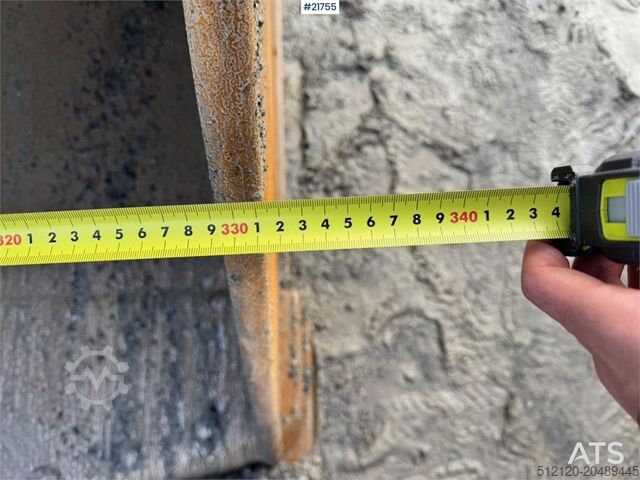 Radlader Volvo L180H Wheel Loader w/ Bucket.