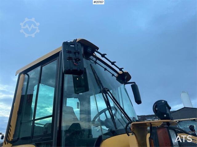 Radlader Volvo L90F wheel loader w/ Volvo gravel bucket. WATCH VI