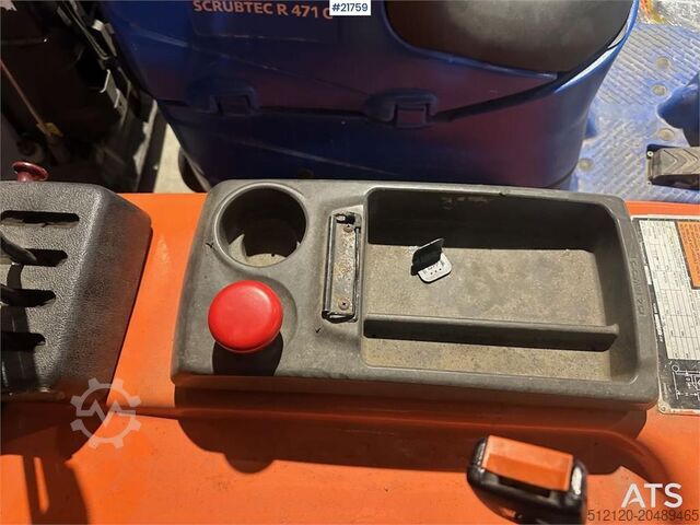 Gabelstapler Daewoo B20T truck w/ 4.5 m lift height