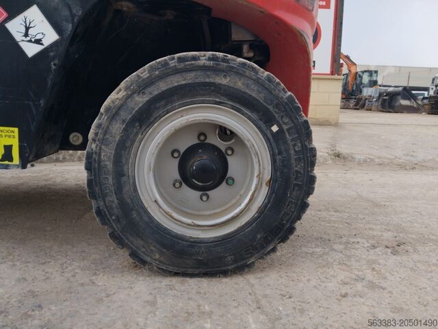 Geländestapler Manitou MC18.2 D