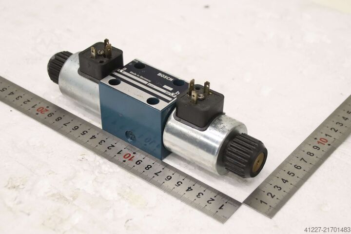 Directional control valve Bosch 