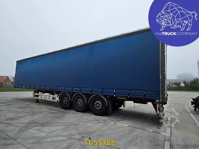 Schiebeplanen Fruehauf 