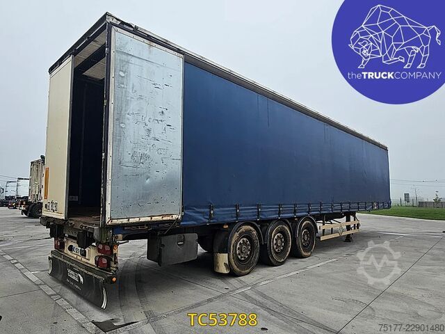 Schiebeplanen Fruehauf 