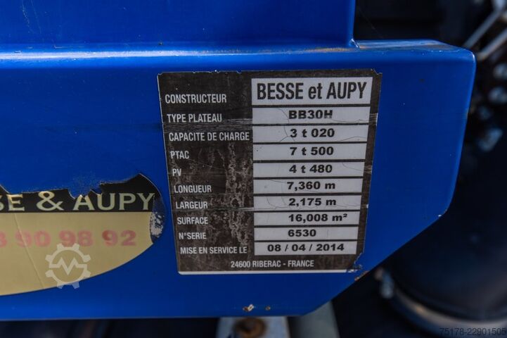 Bergungsfahrzeug ISUZU NPR 75