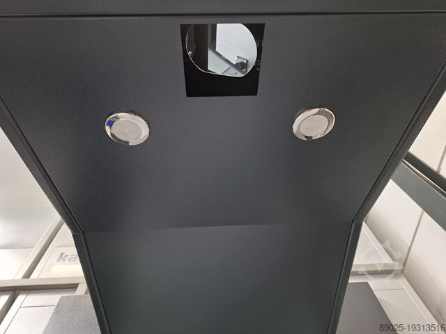 Storage elevator Kardex LR35