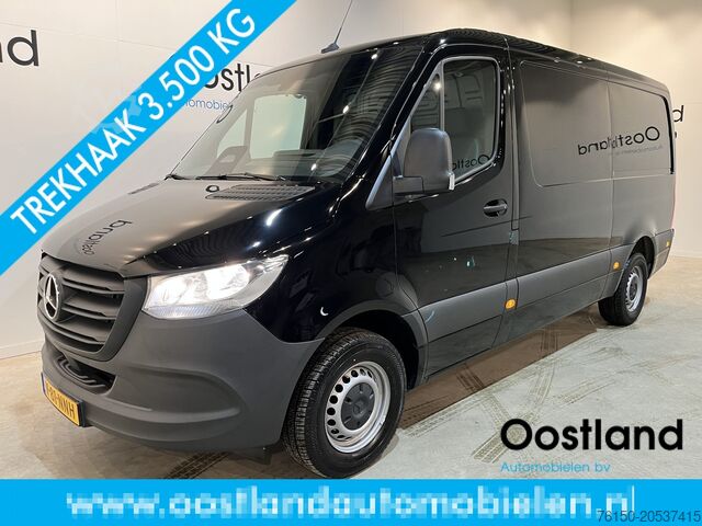 Box van Mercedes-Benz Sprinter 317 CDI L2 Pro RWD / Euro 6 / Trekhaak...