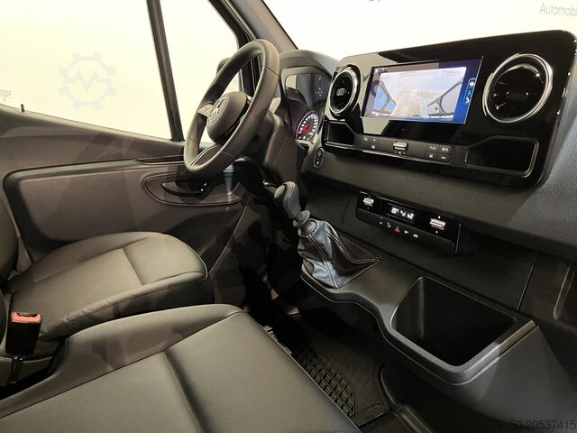 Box van Mercedes-Benz Sprinter 317 CDI L2 Pro RWD / Euro 6 / Trekhaak...