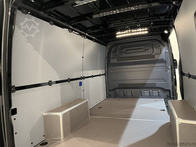 Box van Mercedes-Benz Sprinter 317 CDI L2 Pro RWD / Euro 6 / Trekhaak...