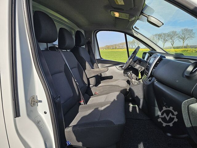 High-roof van RENAULT TRAFIC 2.0 DCI DCI 120 ENERGY L2