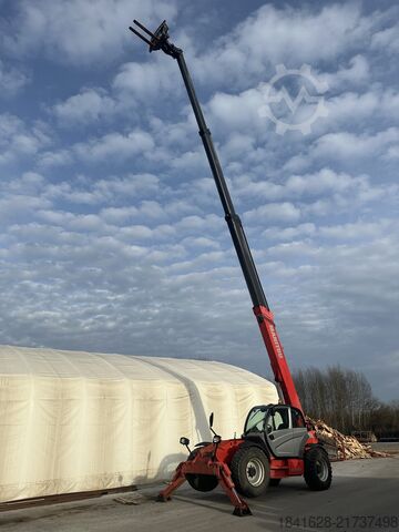 Telescopic loader Manitou MT 1840