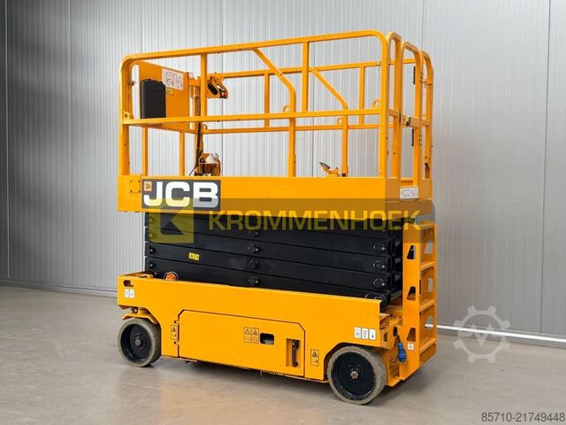 Scherenhebebühne JCB S 3246 E