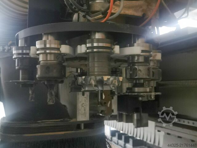 5-Achs-Bearbeitungszentrum BIESSE ROVER C 9.50 CONF. 3