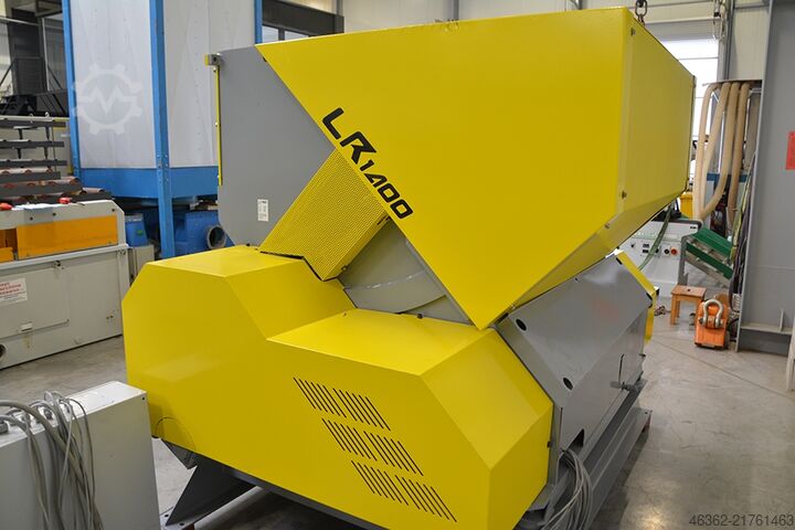 Wood shredder Untha LR1400