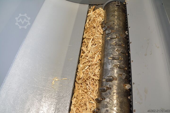 Wood shredder Untha LR1400