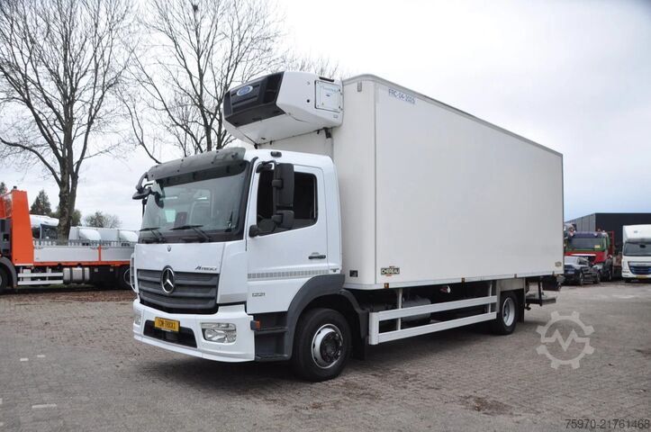Refrigerated/frozen transport Mercedes-Benz Atego 1221 CARRIER 850 - CHEREAU - DHOLLANDIA -...