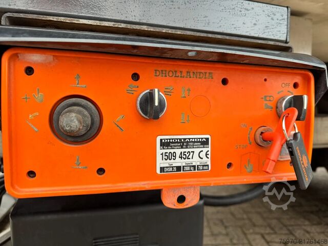 Refrigerated/frozen transport Mercedes-Benz Atego 1221 CARRIER 850 - CHEREAU - DHOLLANDIA -...