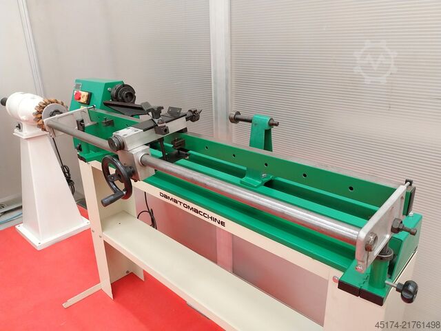 Woodturning machine / lathe DM T/1000