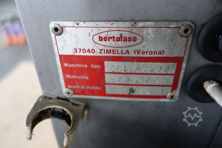 Wine corker 6 heads BERTOLASO DELTA 406