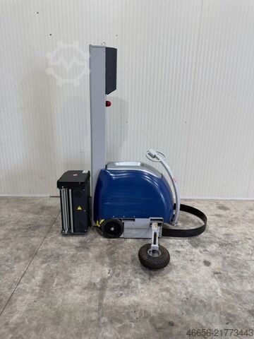 Robot pallet wrapper  