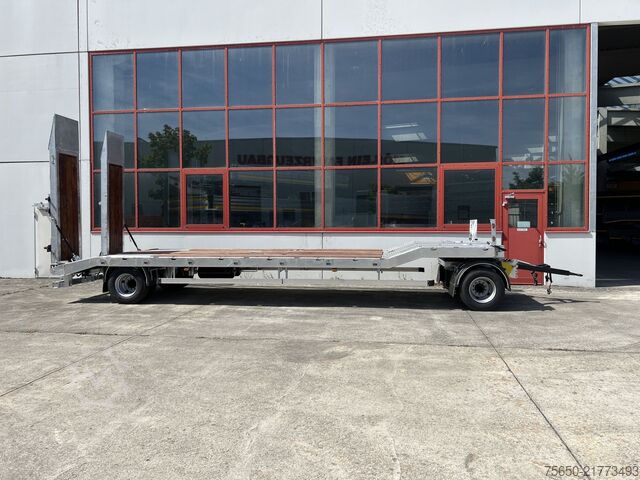 Low loader trailer Möslein T 2 Schwebheim  Neuer 2 Achs Tieflader- Anhänger, Verbreiterung