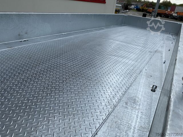 Low loader trailer Möslein TT 11-E6x2 hydr. Rampen  Tieflader für Fräsen breiten hydraulischen Rampen, Neu