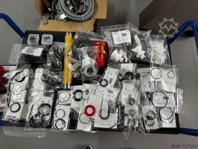 Meat processing machine HANDTMANN VF-616 + PVLH-228