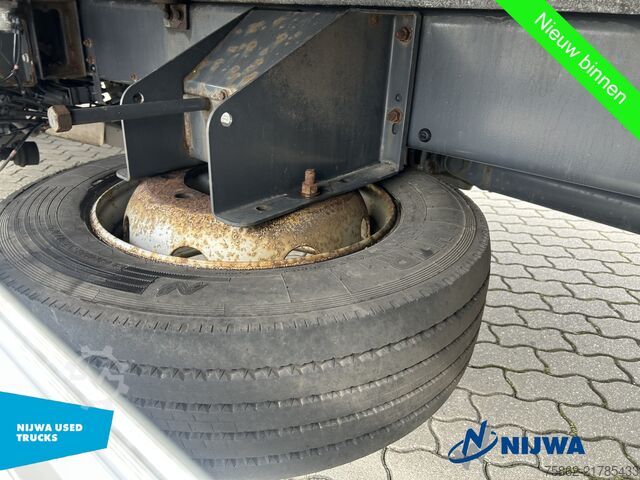 Suitcase Renault D12 240 4x2 Laadklep 1500KG + Achteruitrijcamera