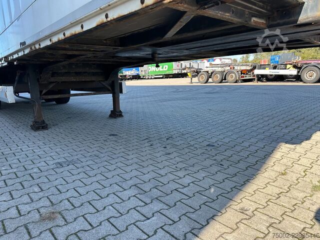Krone N/A GARMENT / CLOTHING / BPW / NL-trailer Krone N/A GARMENT / KLEIDER / BPW / NL-trailer
