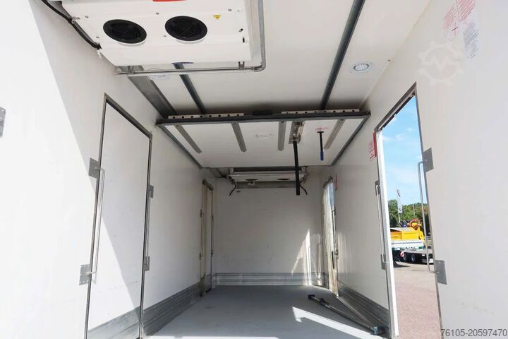 Refrigerated/freezer transport Iveco EuroCargo 120 El 210L Carrier Supra 850 MT Koel...