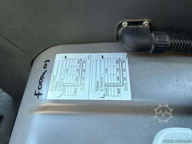 Electric 3-wheel forklift Jungheinrich EFG 220 / 677 Std.