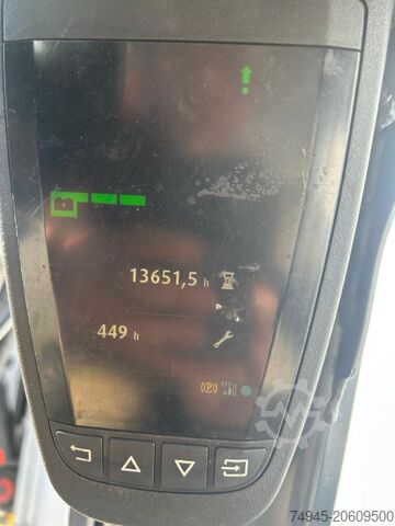 Electric 4-wheel forklift Linde E20PL -02 EVO