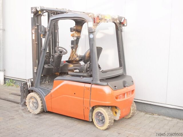 Electric 4-wheel forklift Linde E20PL-01
