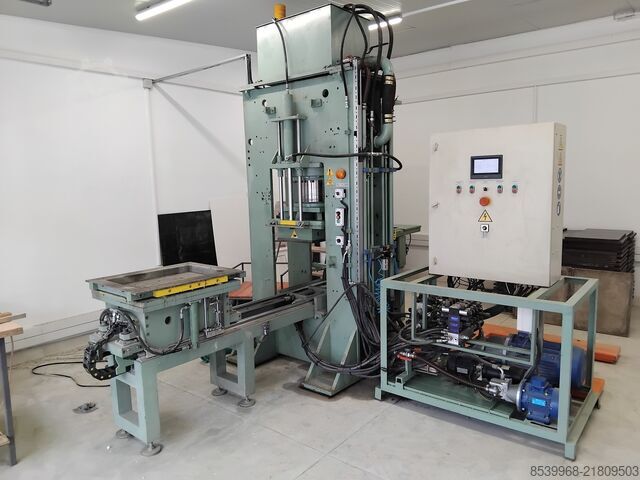 Brick and tile molding machine Декор Гарден ЕООД 