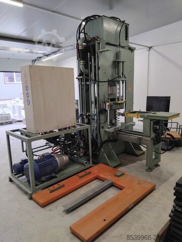 Brick and tile molding machine Декор Гарден ЕООД 