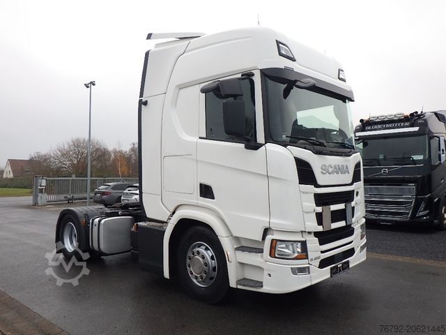 Standard tractor unit SCANIA R 450 A Highline/Ret./Hydr./Safety/Leder/Spoiler