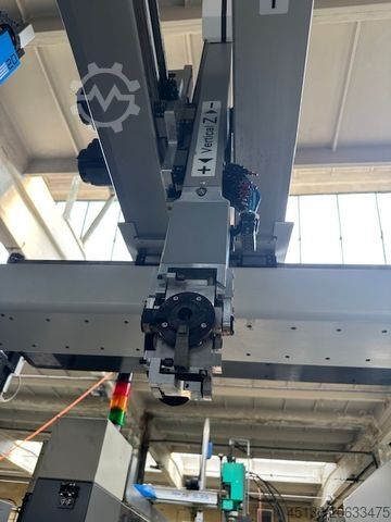 Injection molding machine Engel Victory 500/110 Tech Ecodrive