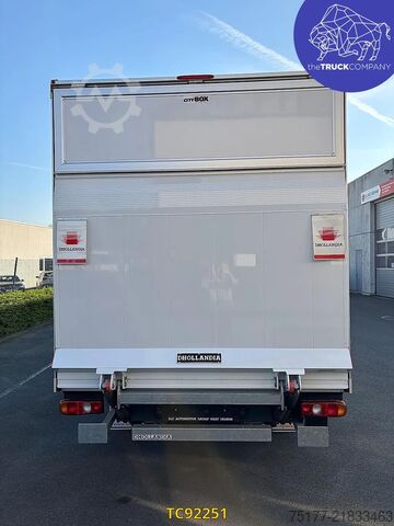 Suitcase Mitsubishi FUSO 3C15 3400