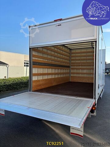 Suitcase Mitsubishi FUSO 3C15 3400