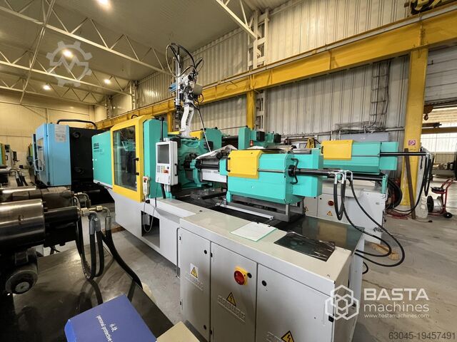 Arburg 520S 1300-400 (2015) 28.000 hours with Sprue picker robot Arburg 520S 1300-400