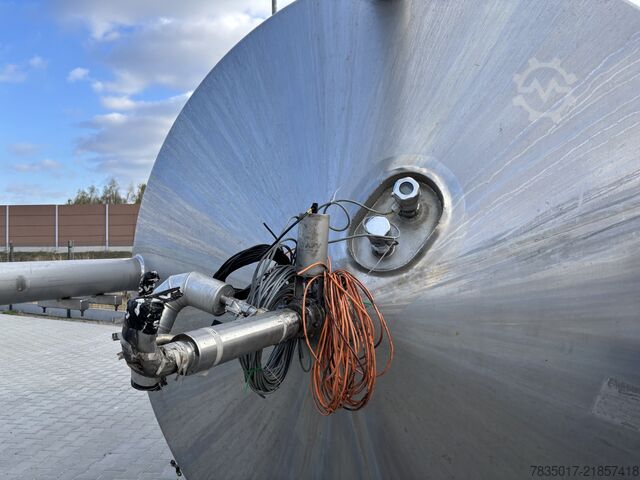 Stainless steel tanks 15,000 L Ziemann Holvrieka